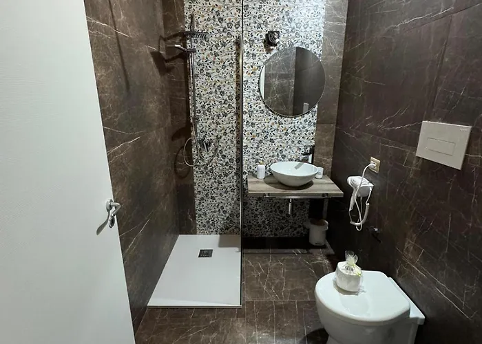 Alojamento de Acomodação e Pequeno-almoço Megale Hellas