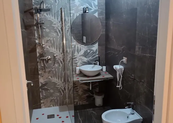 לינה וארוחת בוקר Megale Hellas רוזארנו