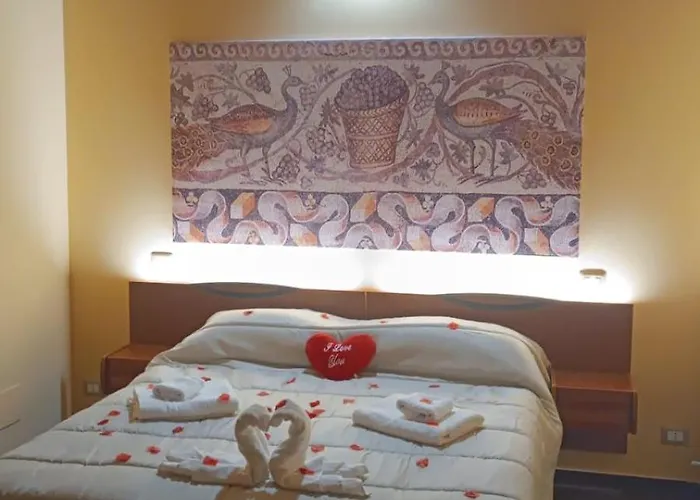 לינה וארוחת בוקר Megale Hellas רוזארנו